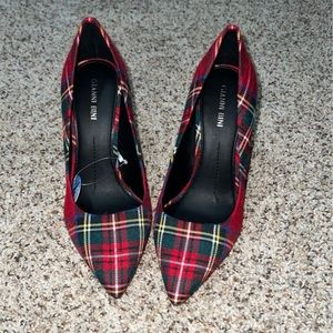 Gianni Bini Tartan Plaid Heels size 9!